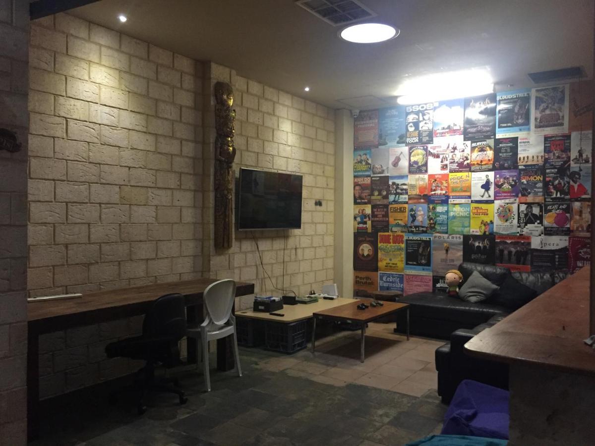 Ostello Jj'S Backpackers Perth Esterno foto